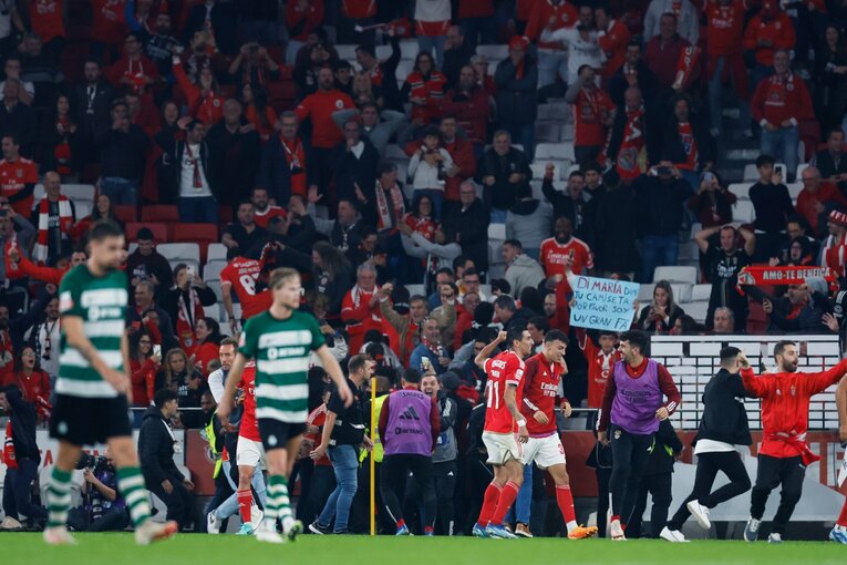 森保ジャパン守田英正28歳“日本に伝わらない”ポルトガルで認められた勲章…敗戦で目は充血も「5万人の敵地ダービー大ブーイング」(18)