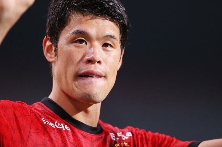 今年6月に浦和レッズに加入し“日本帰国”を選択した酒井宏樹。なぜフランスの名門・マルセイユを自ら退団したのか？その理由を聞いた ／ photograph by AFLO