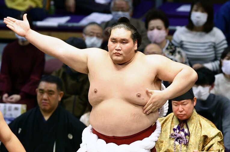 九州場所も10日目まで全勝の照ノ富士。“ポスト白鵬”は照ノ富士の一強時代になるのか、それとも… ／ photograph by KYODO