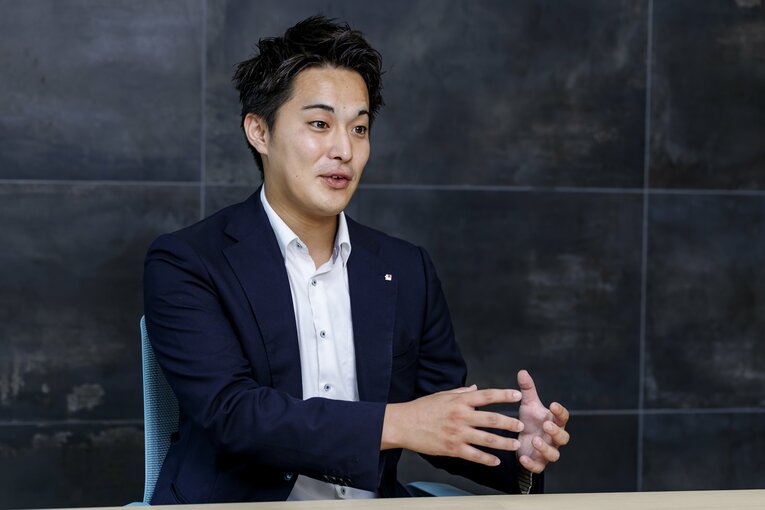 現在はオープンハウスグループ営業職の柴田貴広さん　©Kiichi Matsumoto