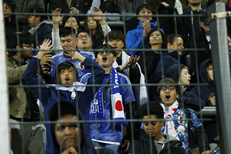 「CLやELに出ているドイツ有望株のフィジカルに負けず…」パリ世代日本代表を撮って感じた“肉体とハートの充実ぶり”(31)