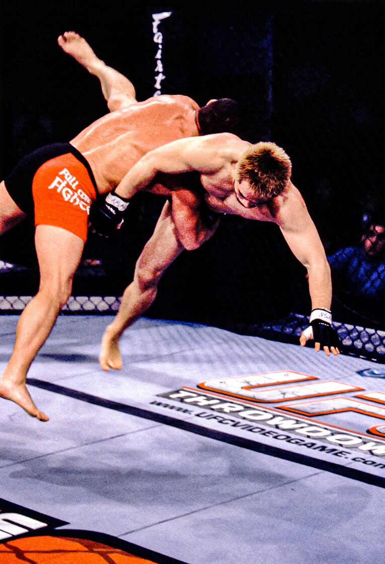 2002年3月、桜井“マッハ”速人は『UFC 36』でマット・ヒューズが持つ世界ウェルター級王座に挑戦　©Susumu Nagao