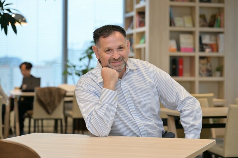 来日したジェフ・フレッチャー氏。メジャー1年目から番記者として大谷翔平を追い続けている　©︎Hideki Sugiyama