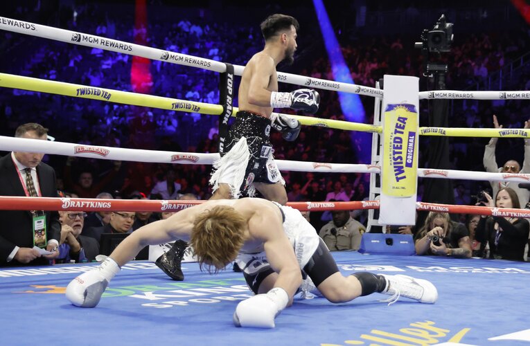 一度はダウンを奪われてからよみがえったドラマ性もアメリカのファンの心をつかんだのでは、と亀海は見た　©Getty Images