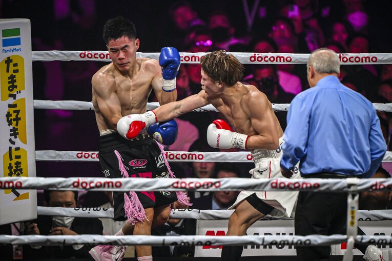 井上尚弥vs.キム・イェジュン。KOパンチの決定的瞬間（3枚目／全6枚） ©Takuya Sugiyama
