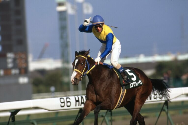 96年3月チューリップ賞、エアグルーヴはビワハイジに5馬身差をつけ勝利　　©Tomohiko Hayashi