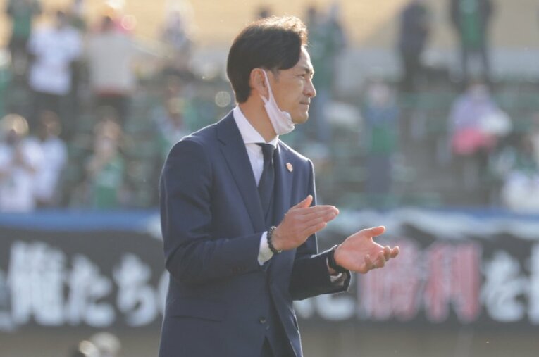 今季からJ2レノファ山口の再建を託された渡邉晋監督。約1年間の“浪人”期間を経て、現場復帰となる ／ photograph by J.LEAGUE
