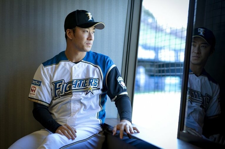 2019年、インタビューを受ける斎藤佑樹 ／ photograph by Takuya Sugiyama