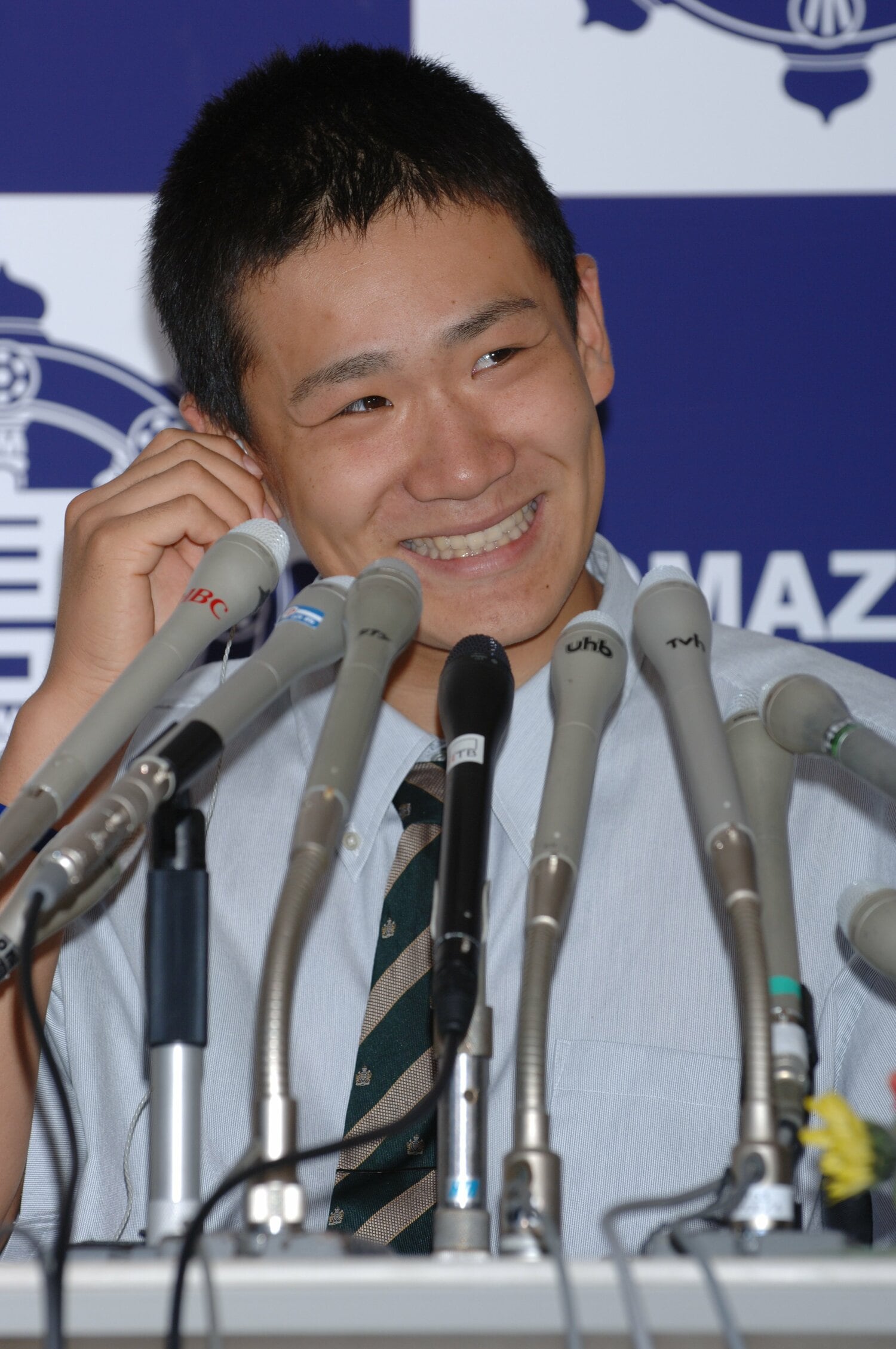 2006年、楽天からドラフト1位指名を受けた田中将大　©Tatsuo Harada
