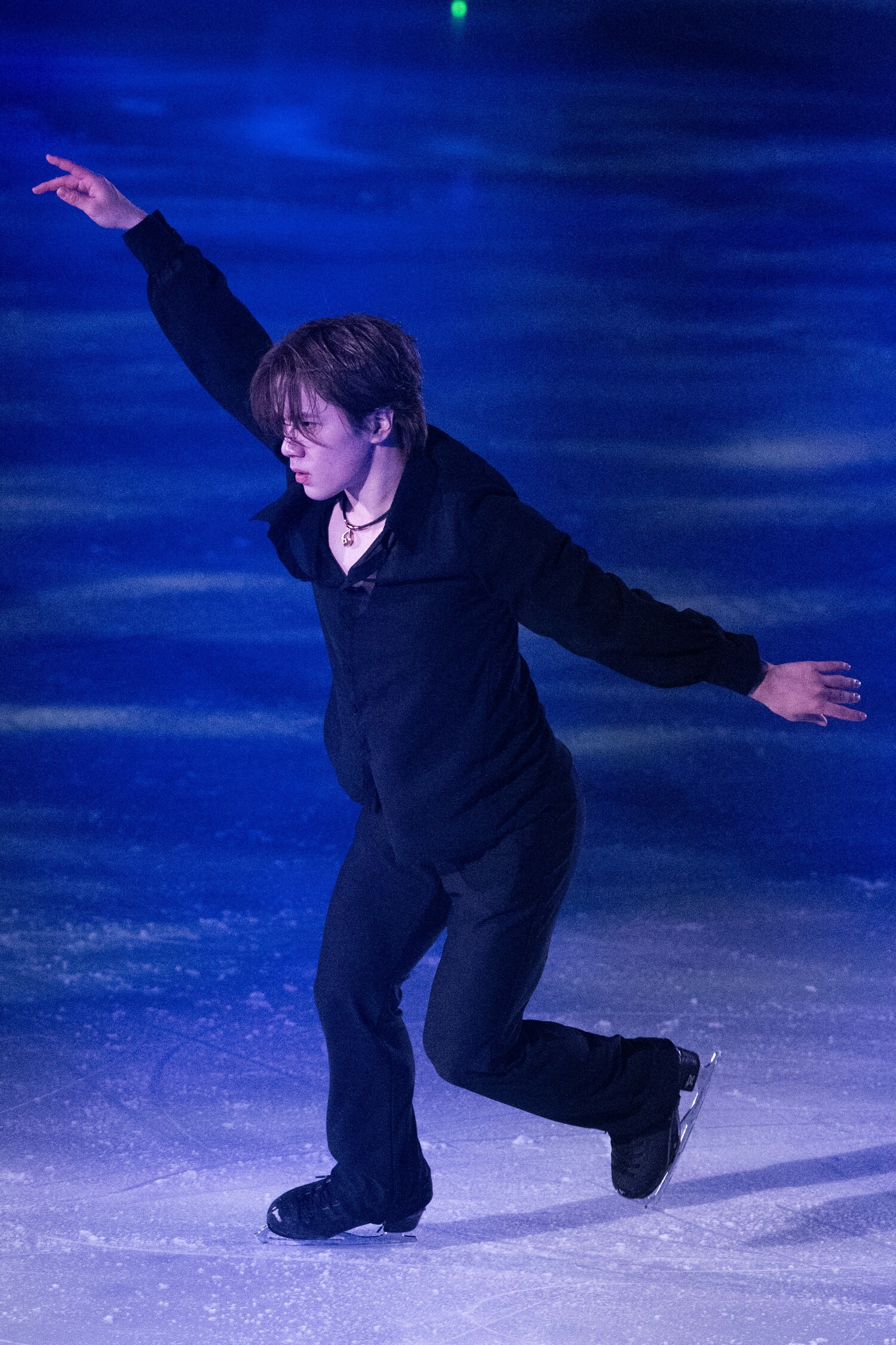 「2」では宇野がソロで登場　©️Asaimi Enomoto