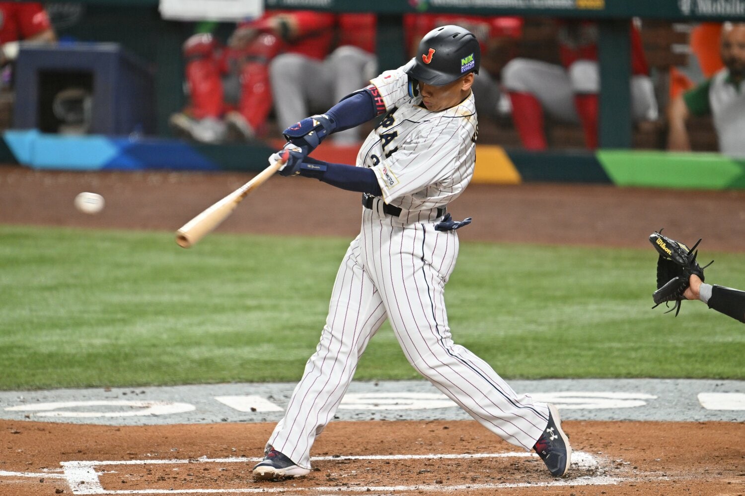 何度も侍ジャパンを救った吉田正尚のスイング ©︎Naoya Sanuki