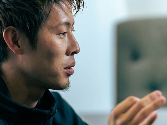 なぜ柿谷曜一朗はJ2徳島に移籍したのか「名古屋には申し訳ないんやけど…」 笑顔で「めちゃ楽しい」と語る“33歳の新たな挑戦”＜Number Web＞ photograph by Takuya Sugiyama