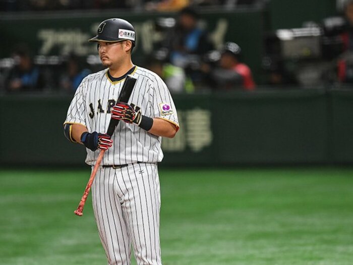 対応する打撃と、決めにいく打撃。日本の4番・筒香嘉智の2つの顔。＜Number Web＞ photograph by Nanae Suzuki