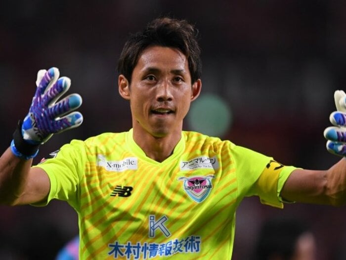 “日本人として生きる”Jリーグ屈指のGKに届いた批判「楽な道を選んだ」「本物の日本人じゃない」…朴一圭の切実な告白「傷つきましたし、寂しい」<Number Web> photograph by Masashi Hara/Getty Images