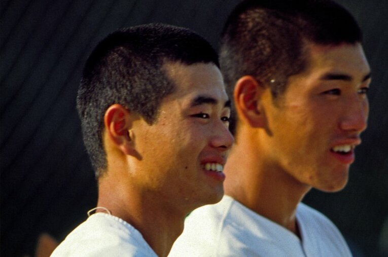 高校野球界の大スターだった桑田真澄と清原和博。40年前、金足農は「KKコンビ」を擁するPL学園をあと一歩のところまで追い詰めた ／ photograph by AFLO