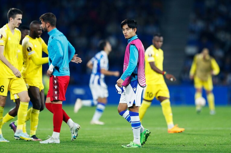 “クボコールに応えるヘディングアシスト”だけでない久保建英の強み 「自信に満ちる右サイドでの落ち着き」をELで撮った(22)