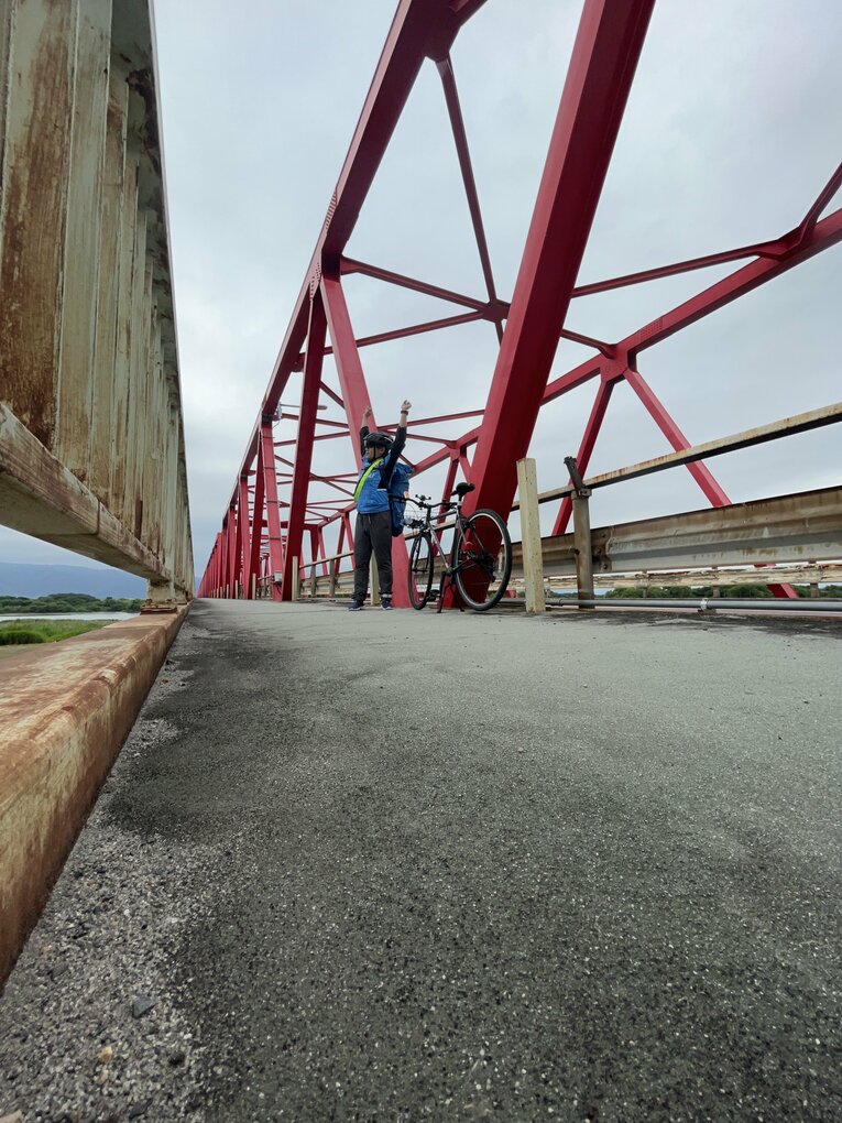 木曽川橋を通過して岐阜県に突入（小野田治矢さん提供）