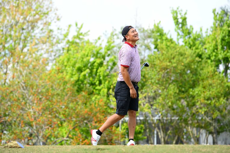 ゴルフ中の田中将大　©Naoya Sanuki