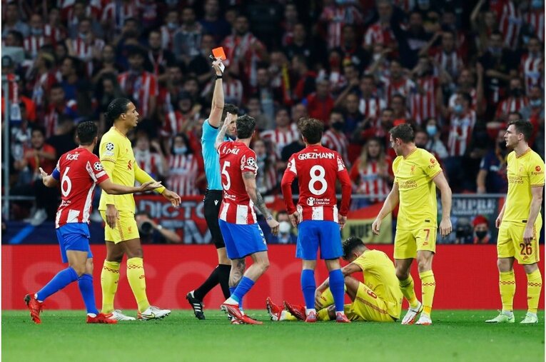 CLで南野拓実はベンチだったけど… 間近で笑うサラー、クロップvsシメオネを撮影したカメラマンが見た「名将の駆け引き」(29)