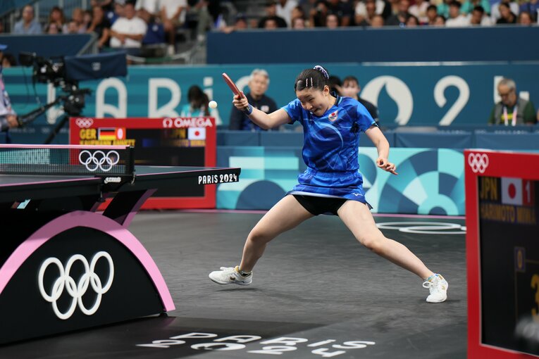 女子卓球団体準決勝の張本美和　©Kaoru Watanabe/JMPA