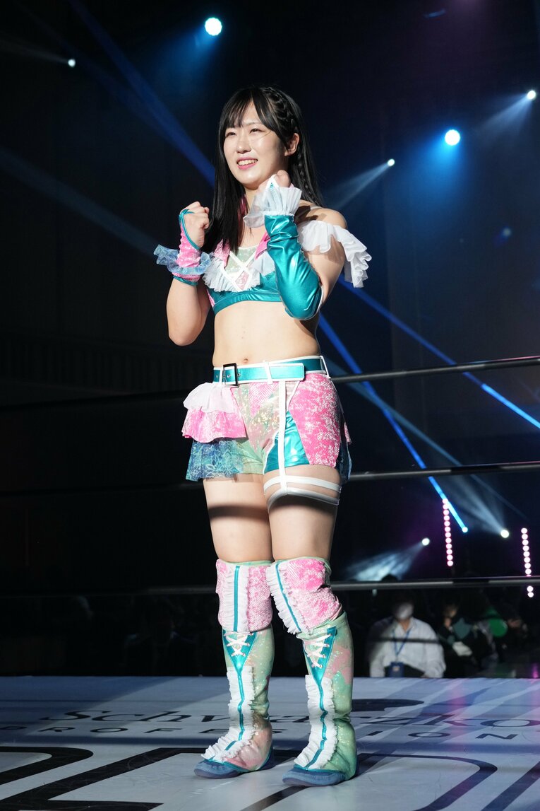 デビュー戦のリングに立った玖麗さやか。2023年12月25日、品川インターシティホール　©Essei Hara