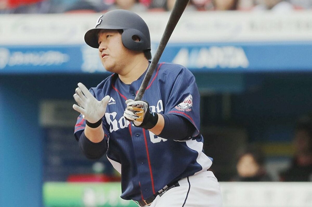 フル出場すれば100％で本塁打王！「おかわりさん」中村剛也の突出度。 - プロ野球 - Number Web - ナンバー