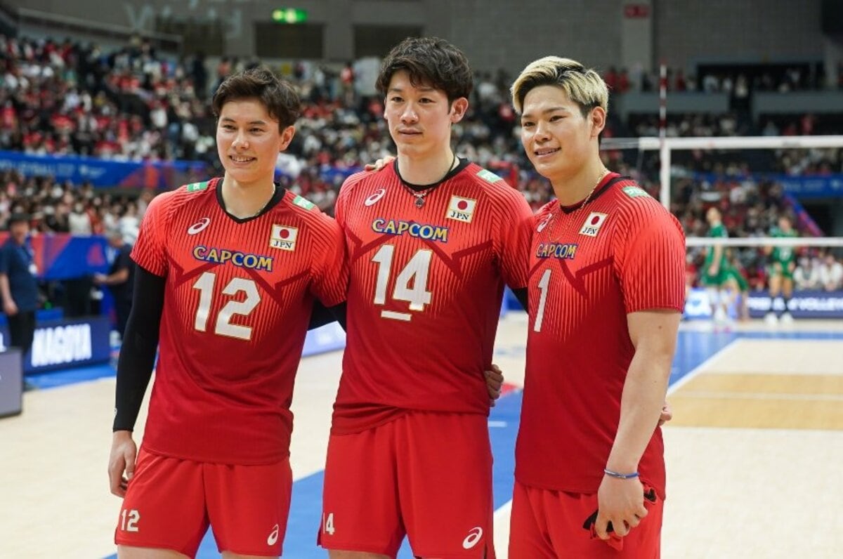 バレーボール 男子 日本代表番号応援Tシャツ 高橋藍 Mサイズ