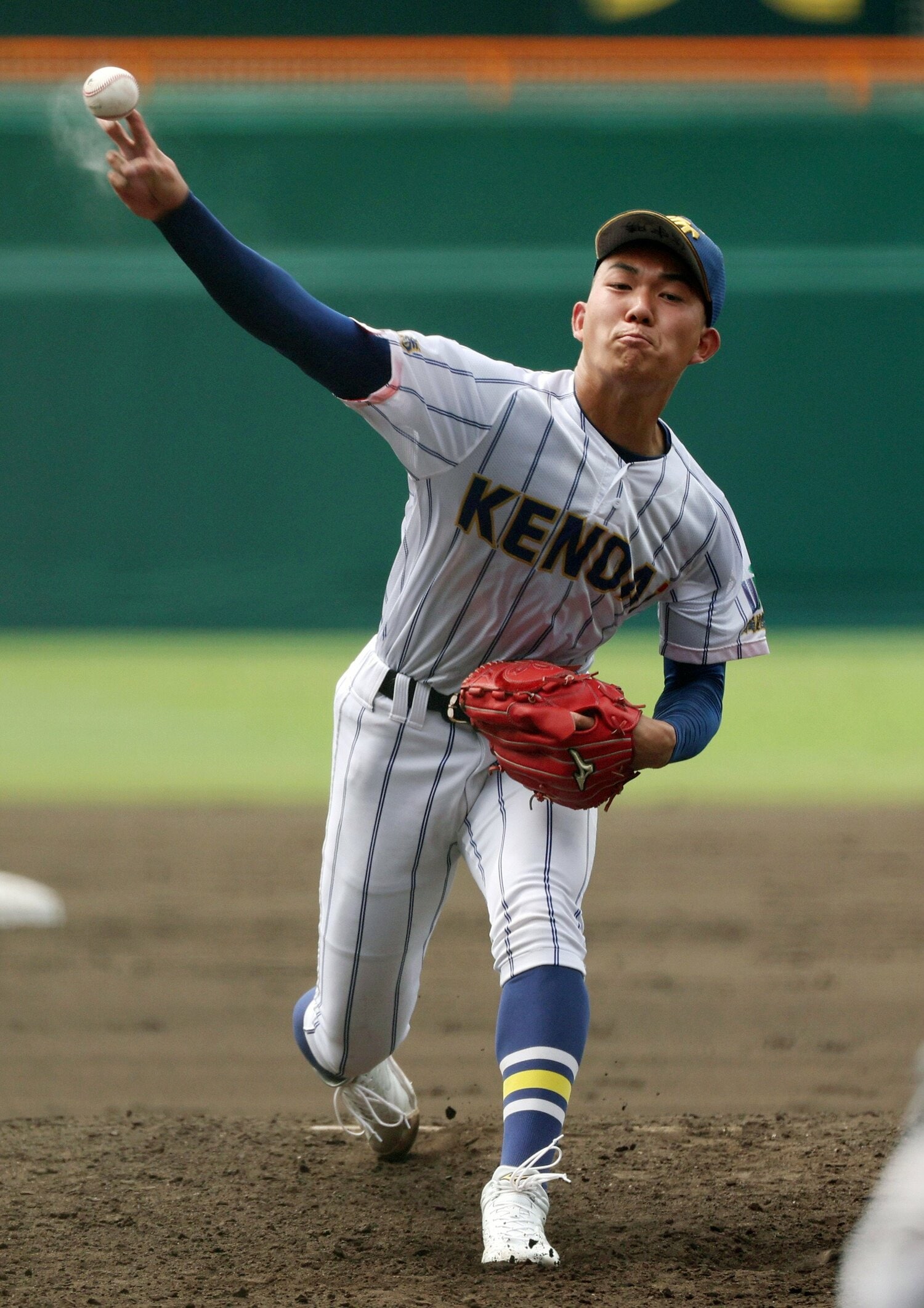 健大高崎のエースである最速158キロの石垣 ©︎JIJI PRESS