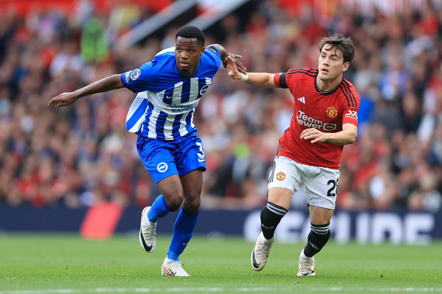 アンス・ファティ（20歳）。移籍市場最終日、バルセロナから1年間のローンでブライトン入り。9月16日のマンU戦でデビューした　©Getty Images