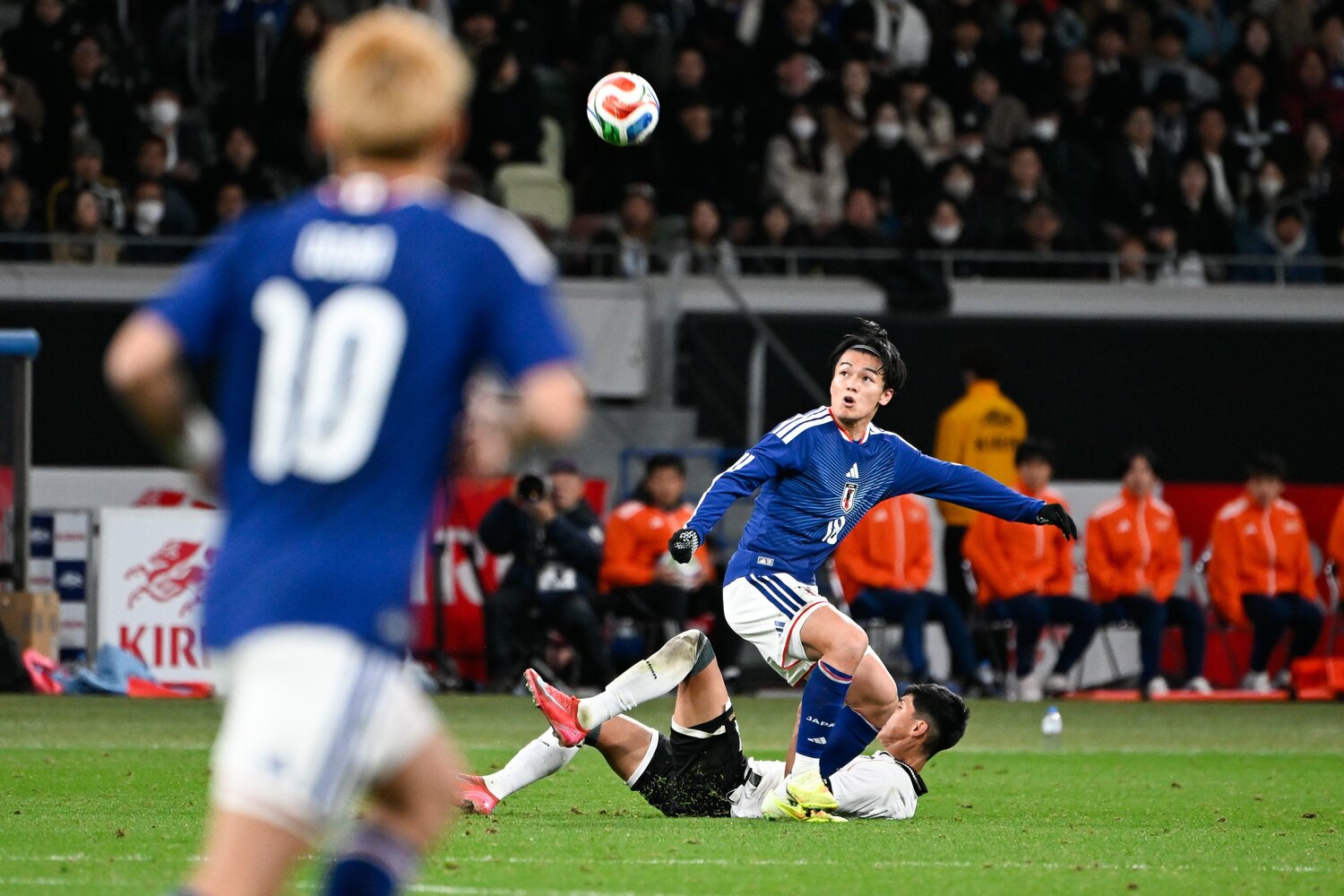 エースストライカーの上田綺世。所属するフェイエノールトでも得点を量産している　©Asami Enomoto