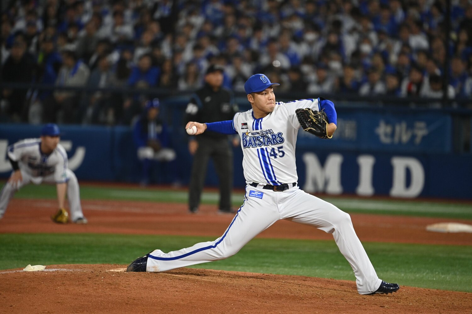 24年日本シリーズ第6戦にクローザーとして登場した森原　©Naoya Sanuki