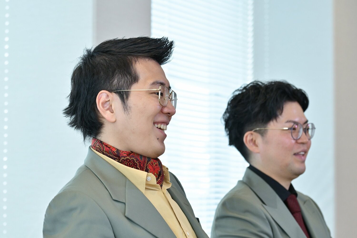 結成14年、3年連続でM-1決勝に出場したヤーレンズ(ケイダッシュステージ所属)。楢原真樹(ボケ担当、39歳、写真左)と出井隼之介(ツッコミ担当、38歳)