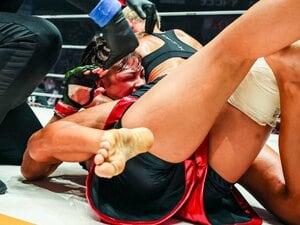RENAの再起戦“無念の一本負け”はなぜ起きたのか？ クジュティナの寝技以外にあった“ある敗因”…女子格闘技の顔が“RIZIN2連敗”で問われる今後