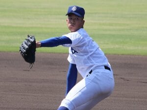 投手挑戦わずか数カ月で150キロ…複数球団スカウトが「投打ともにレベルが高い」指名濃厚だった18歳“有望ドラフト候補”が「まさかのプロ断念」のナゼ