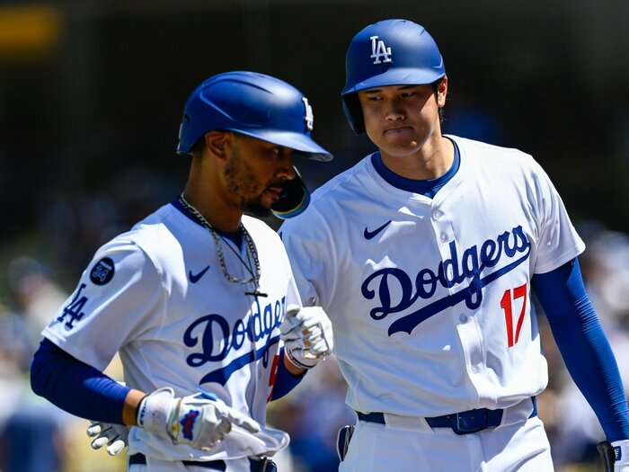 「どの毒を飲むか」大谷翔平が敬遠…続く2番ベッツの本音は？「分かったよ。君たちの望んでいることなんだな」エンゼルス戦で米記者が聞いたウラ話＜Number Web＞ photograph by Nanae Suzuki