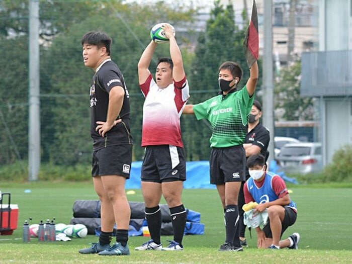 早稲田大学の1年生が夢見るラグビーW杯　金の卵が手にするのはボールじゃなくて“ホイッスル”＜Number Web＞ photograph by WASEDA University