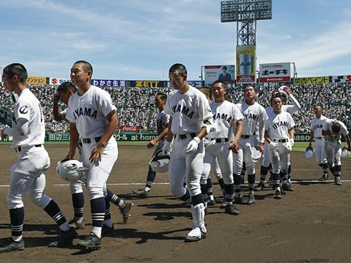 仙台育英流の「最後まで全力」。コールドのない甲子園で19点差勝利。＜Number Web＞ photograph by Kyodo News