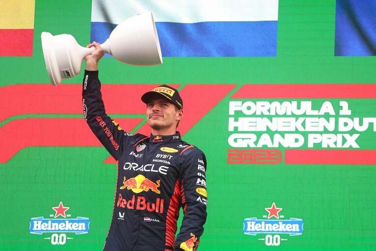 母国グランプリの大観衆の前で、フェルスタッペンは表彰台の頂点に立った　©Getty Images / Red Bull Content Pool