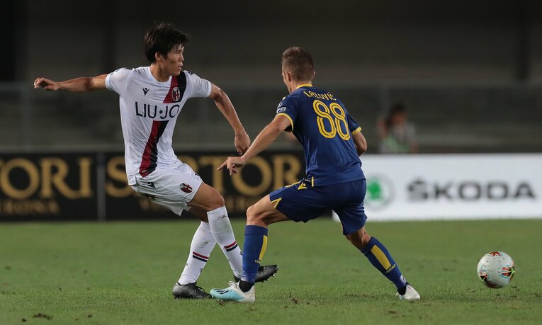 セリエAデビュー戦の冨安　©Getty Images