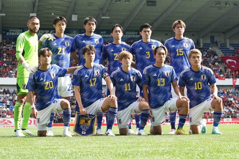 トルコ戦でスタメンを大幅に入れ替えた日本　©Masashi Hara