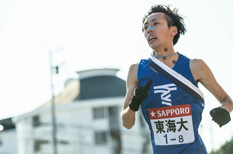 4年時も箱根駅伝を走り、2年連続で区間賞を獲った小松陽平。しかし、充実感はなかった ／ photograph by Nanae Suzuki