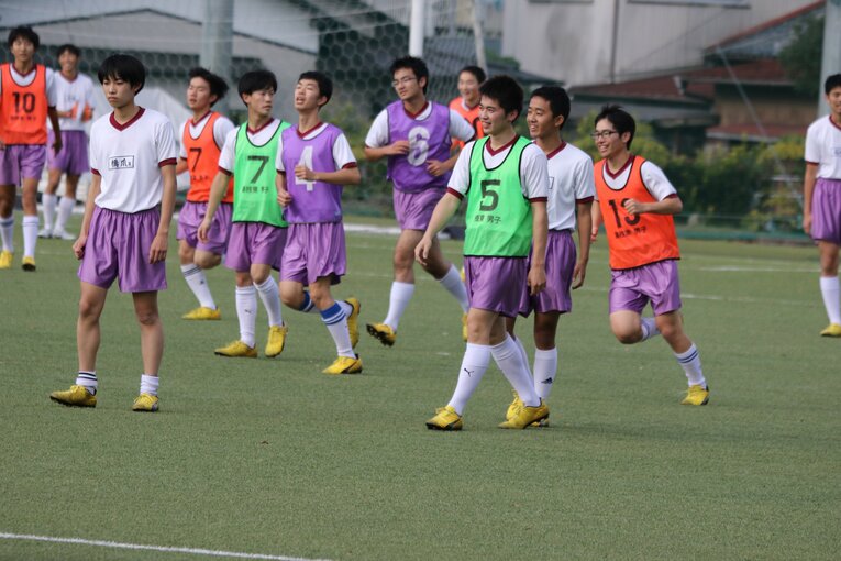 藤枝東の体育の授業　©︎Takahito Ando