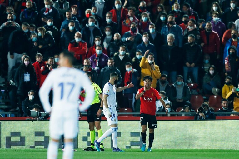 「クボ潰しにロドリゴが戻ってこない？」 “レアルでのライバル”に削られた久保建英… 手痛い敗戦の内実〈撮影者の視点〉(14)