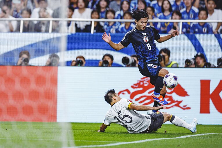 中国ファンを“絶望”させる2ゴールを奪った南野拓実　©Kiichi Matsumoto