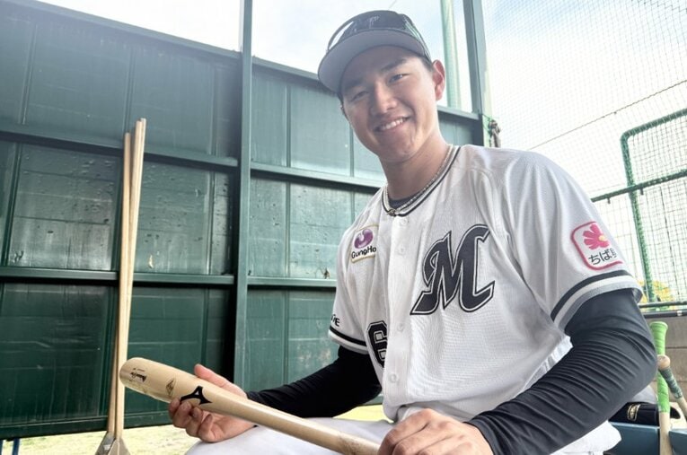 二軍で汗を流す西川　 ／ photograph by Chiba Lotte Marines