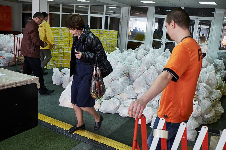 2015年にはシャフタールの本拠地ドンバス・アリーナが人道支援の会場になった　©Getty Images