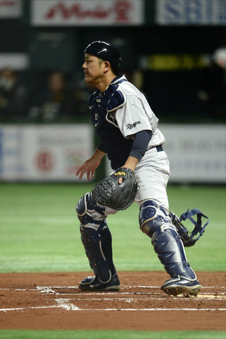 平成を代表する名捕手もYouTubeに参入している　©Sports Graphic Number