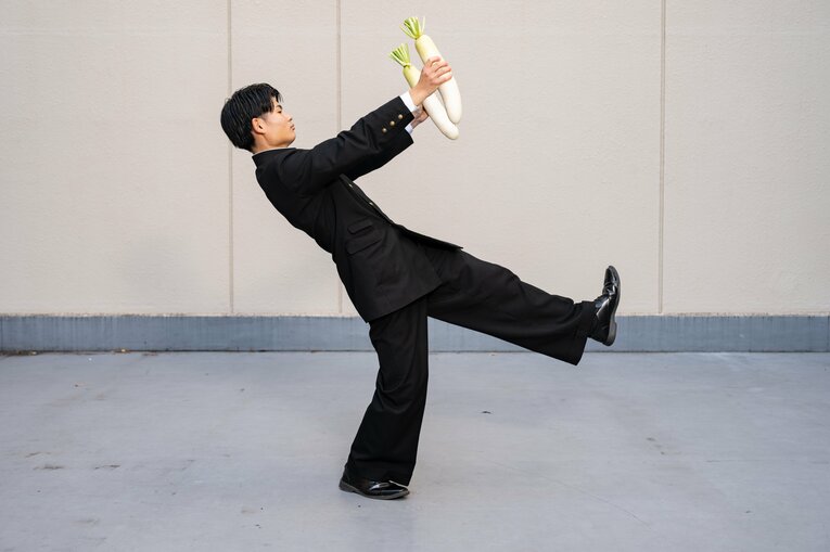 ９．隣に嫌いな人がいると思って、しっかり蹴るように