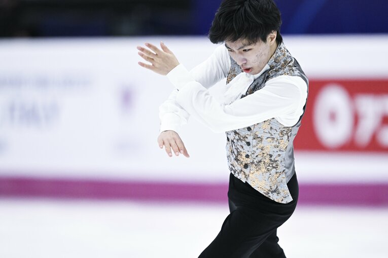 昨季はフリーで「美女と野獣」のプログラムを演じ、自らを「ビースト」とも表現していた　©︎Asami Enomoto