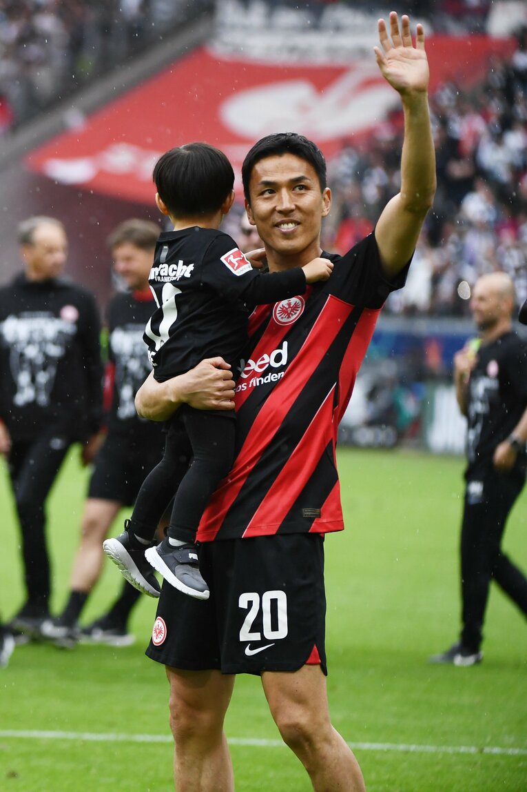 現役ラストゲーム後の長谷部　©Itaru Chiba